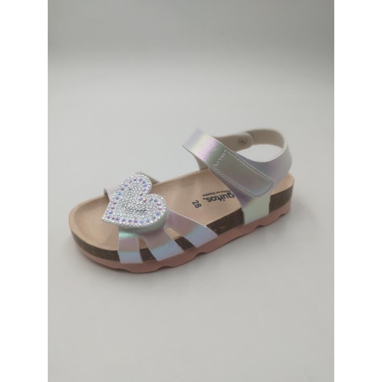Sandalia con velcro en dedos y tobillo con corazon