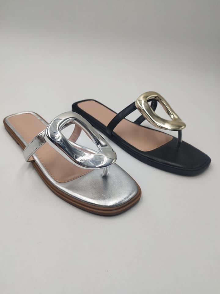 Sandalias planas dedo decoracion cuadrado