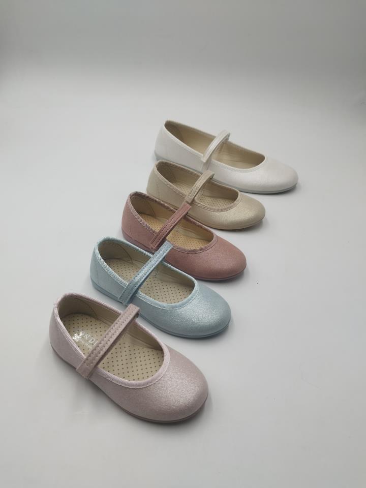 Zapatos de vestir niña con brillo y velcro