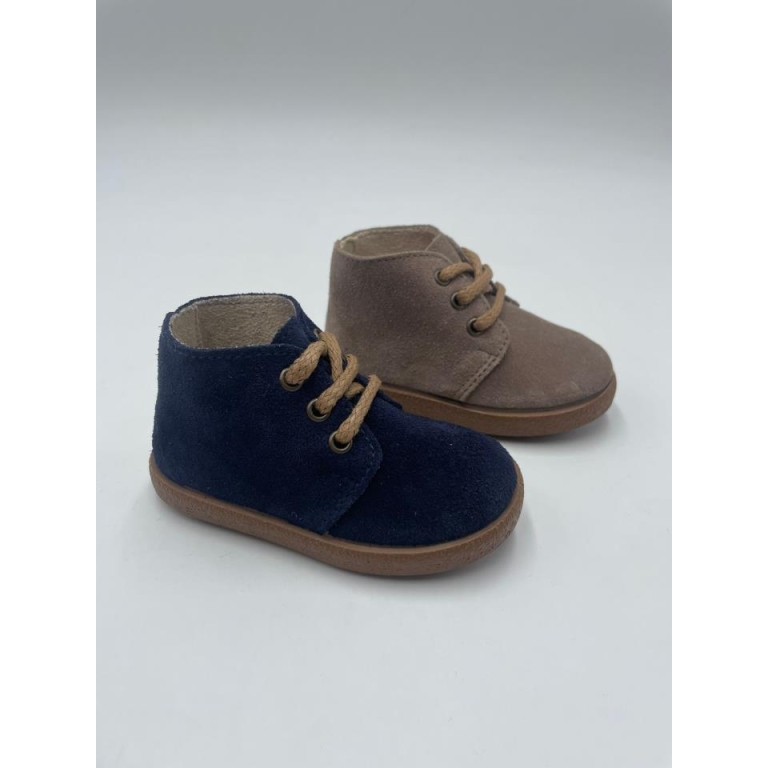 bota serratex con cordones nacional