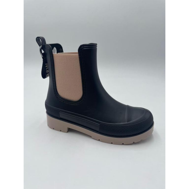 botin de agua