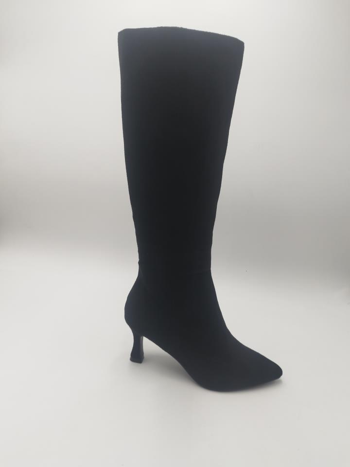 Bota tacon fino serraje