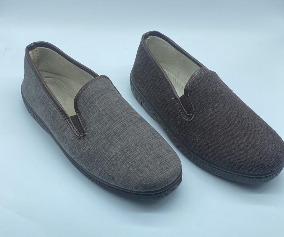 Zapatilla casa caballero