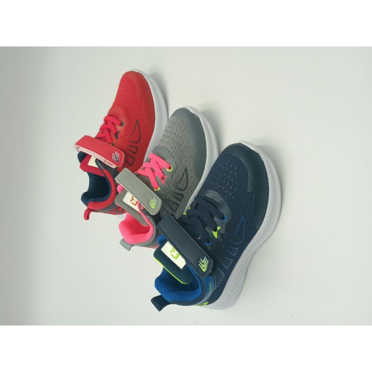 Zapatilla flour cordoneras decorativas