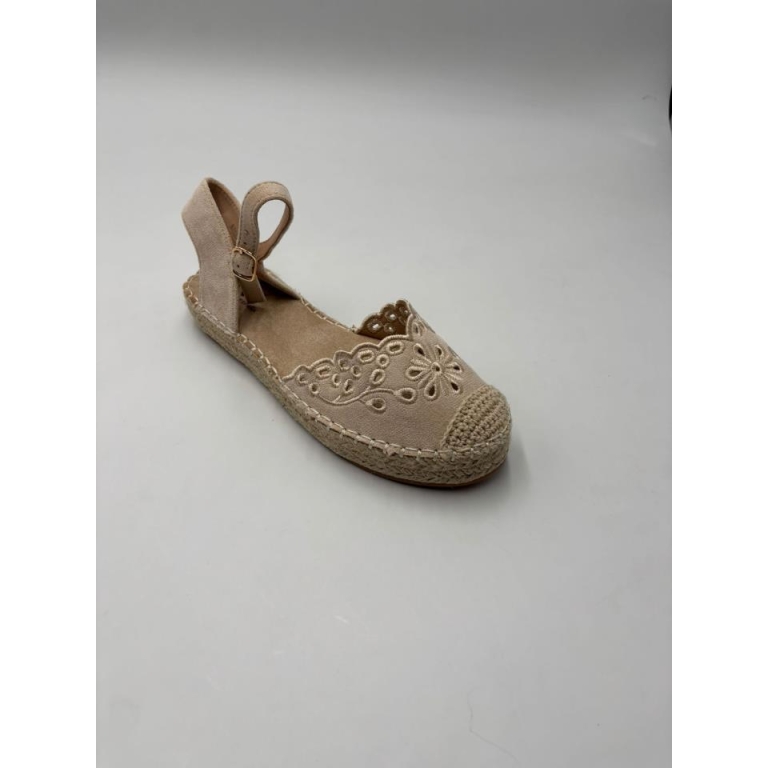 Esparteña plana calada NK