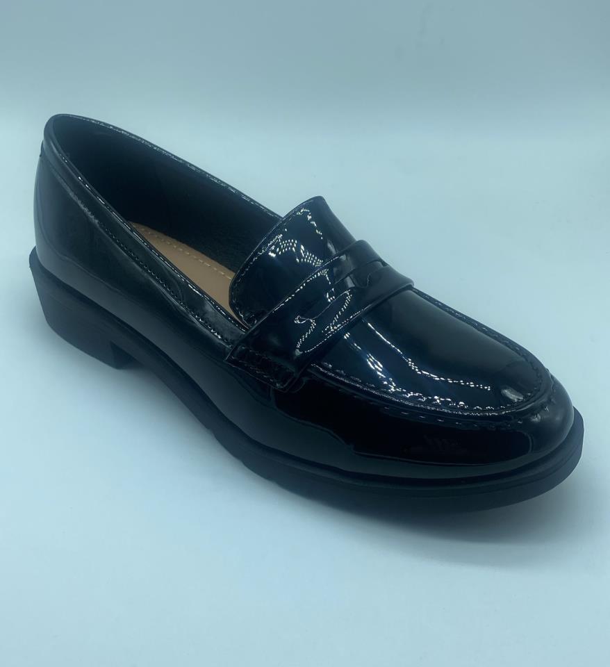 Zapato charol confortable