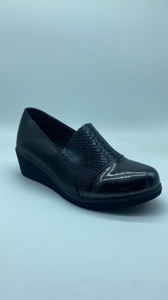 Zapatos de señora cuña u gomas