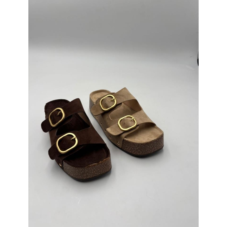 Sandalia doble suela hebillas