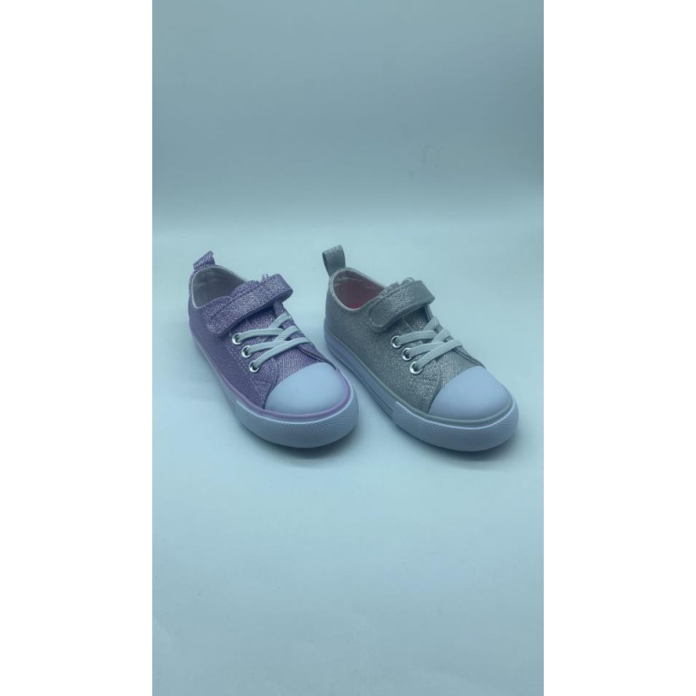 Zapatilla puntera purpurina velcro