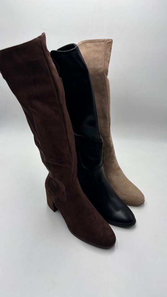 Bota caña alta con elastico trasero